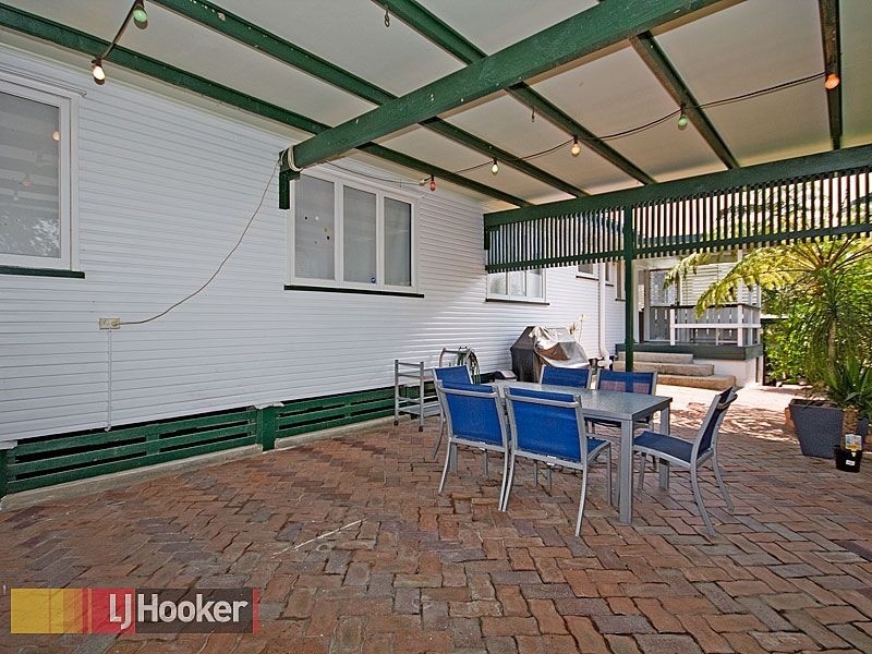 1 Ashworth Street, Chermside West QLD 4032