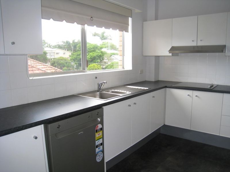 4/32 Kinmond Avenue, Wavell Heights QLD 4012