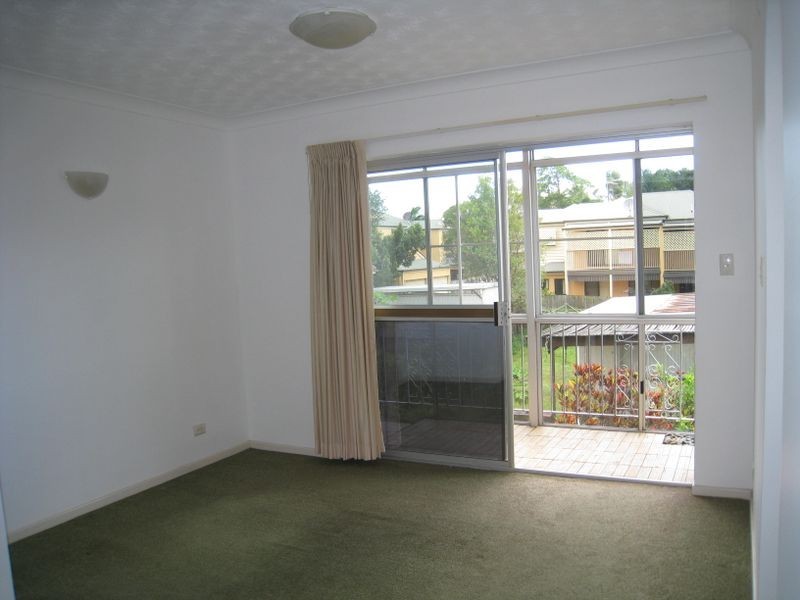 4/32 Kinmond Avenue, Wavell Heights QLD 4012