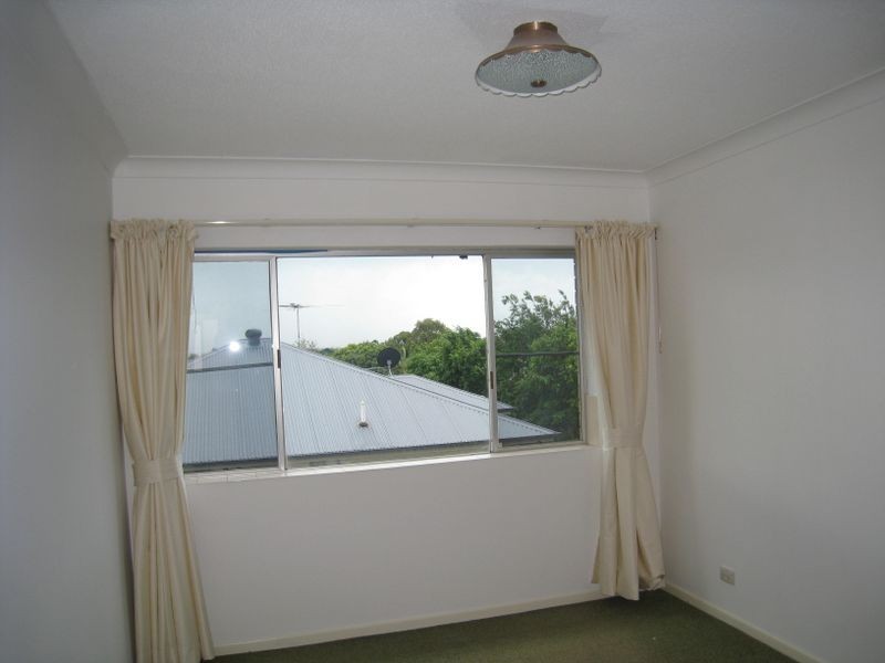 4/32 Kinmond Avenue, Wavell Heights QLD 4012