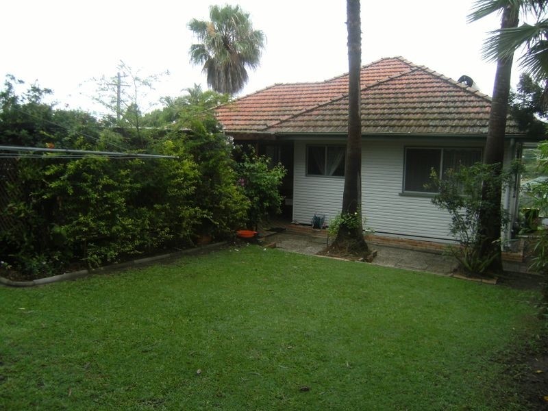 21 Macedon Street, Wavell Heights QLD 4012