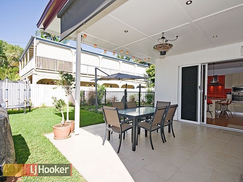 112 Yundah Street, Shorncliffe QLD 4017
