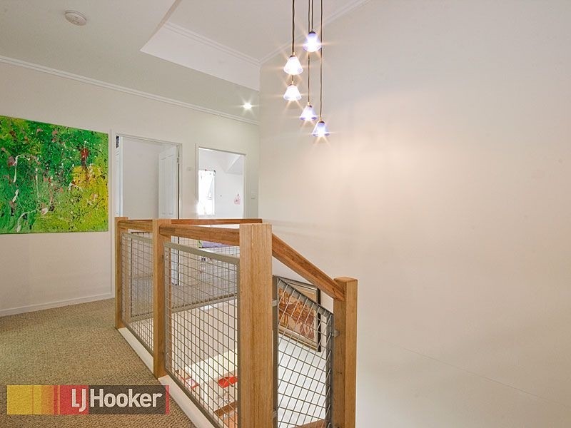 112 Yundah Street, Shorncliffe QLD 4017