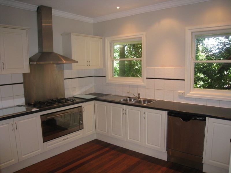 15 Biarra Street, Deagon QLD 4017