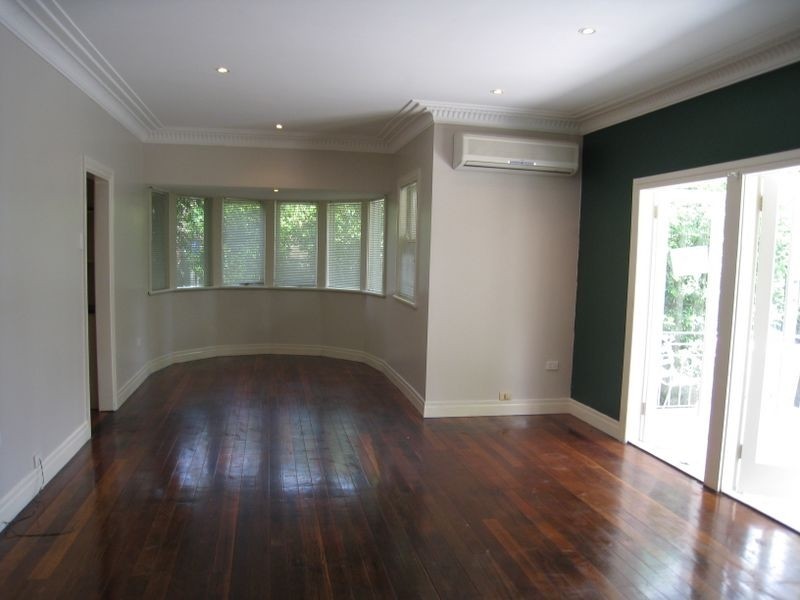 15 Biarra Street, Deagon QLD 4017