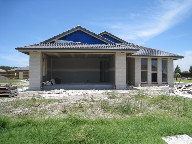 6 Dewdrop Place, Ningi QLD 4511