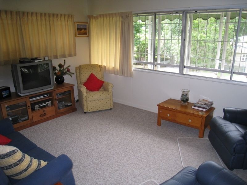 35 Windrest Avenue, Aspley QLD 4034