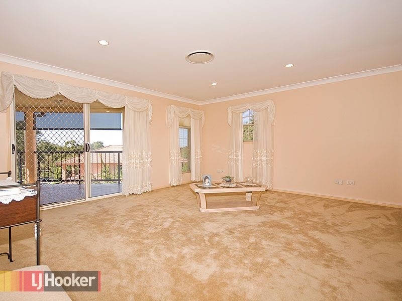 2 Castlehaven Close, Chermside West QLD 4032