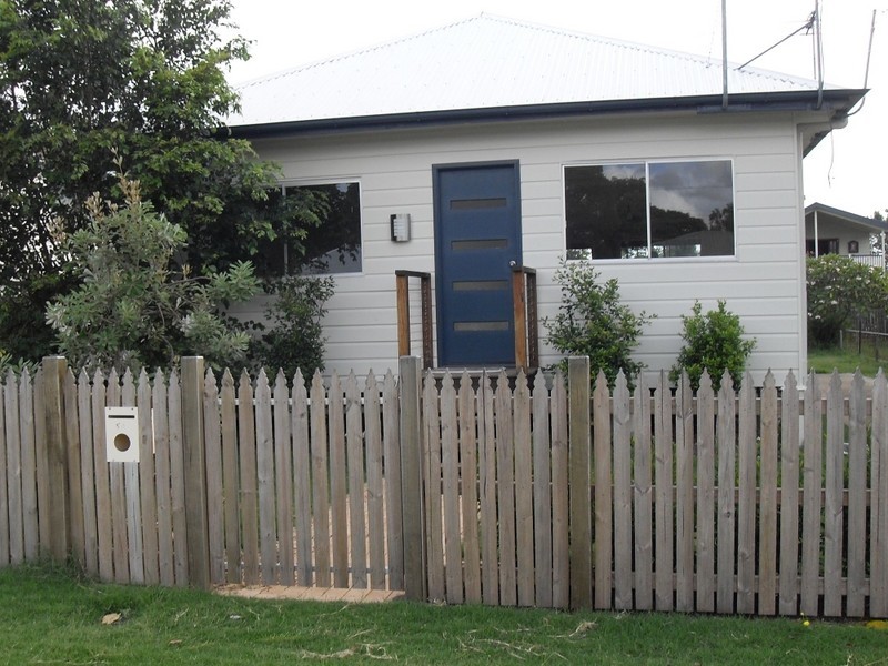 50 Sarah Street, Deagon QLD 4017