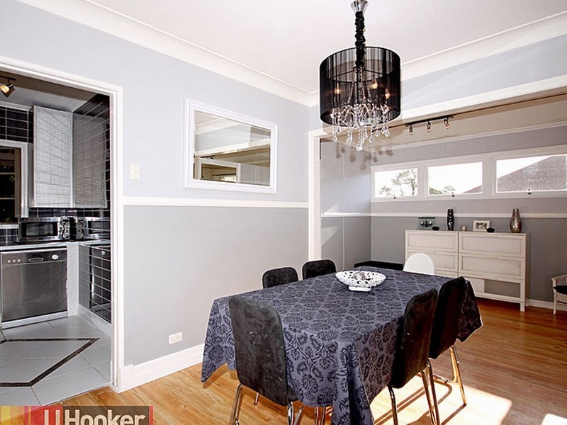 14 Chigwell Street, Wavell Heights QLD 4012