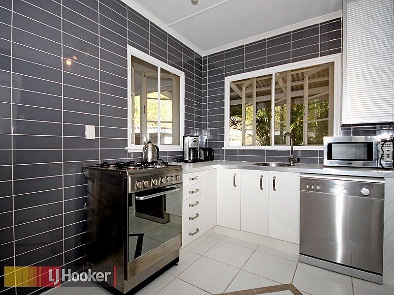 14 Chigwell Street, Wavell Heights QLD 4012