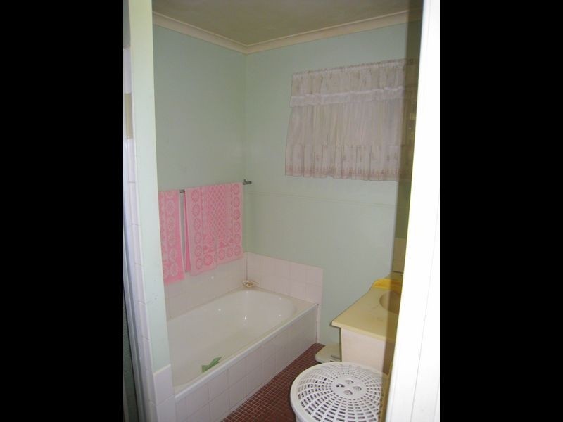 18 Beeby Street, Wavell Heights QLD 4012