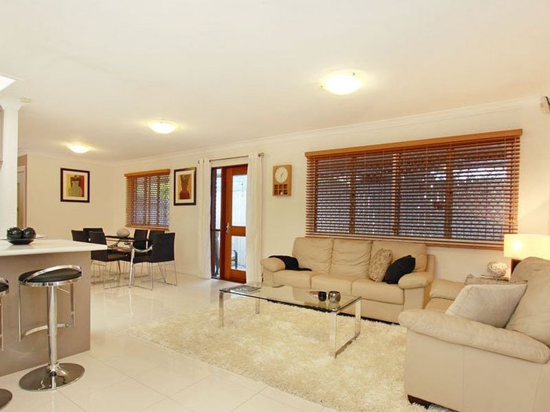 6 Traves Street, Chermside West QLD 4032