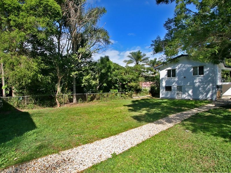 30 Paradise Street, Banyo QLD 4014