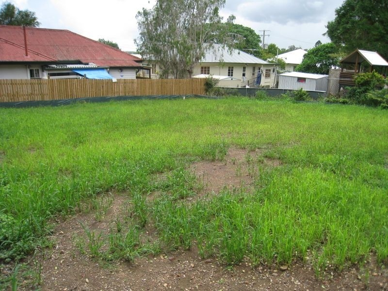 127 Pfingst Road, Wavell Heights QLD 4012