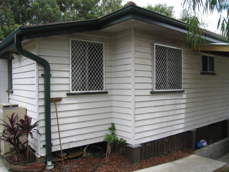 1 Gurley Street, Wavell Heights QLD 4012