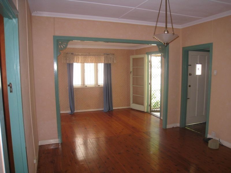 67 Highcrest Ave, Wavell Heights QLD 4012