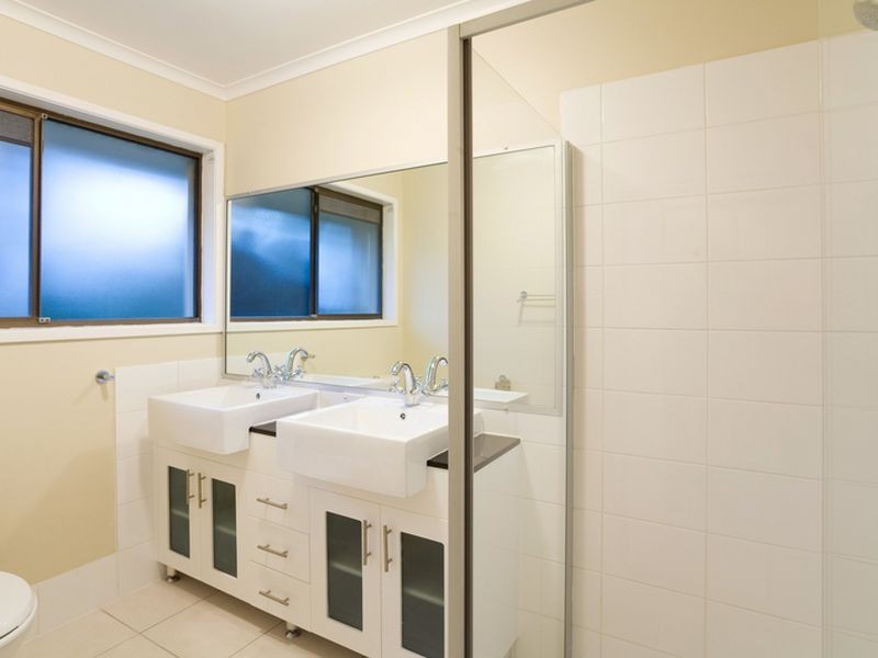 71 Graham Road, Carseldine QLD 4034