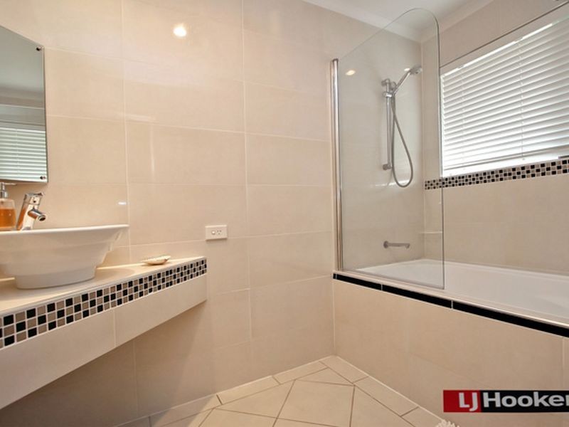 14 Crestlea St, Bracken Ridge QLD 4017