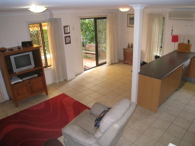 2/26 Kingsmill Street, Chermside QLD 4032