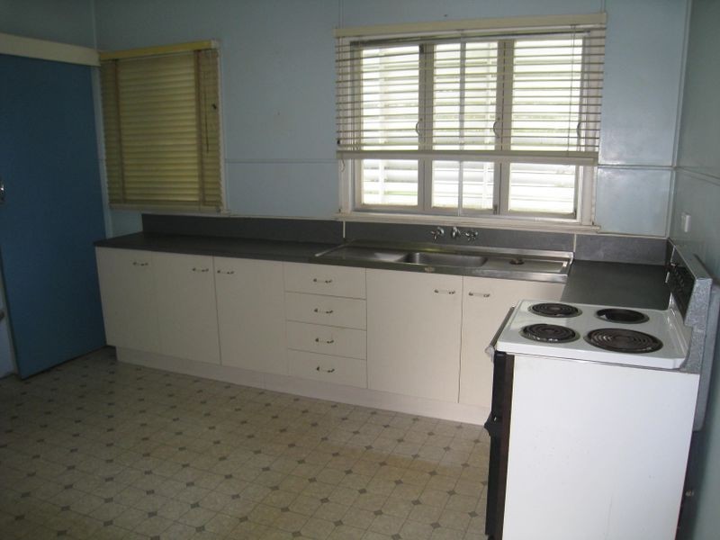 15 Flaxman St, Banyo QLD 4014