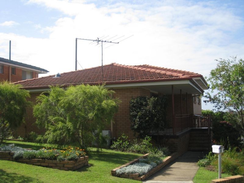 1 Benedict Street, Wavell Heights QLD 4012
