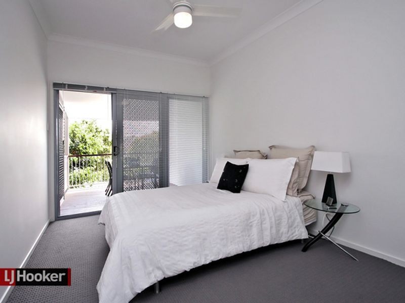 24 Bouchard St, Chermside QLD 4032