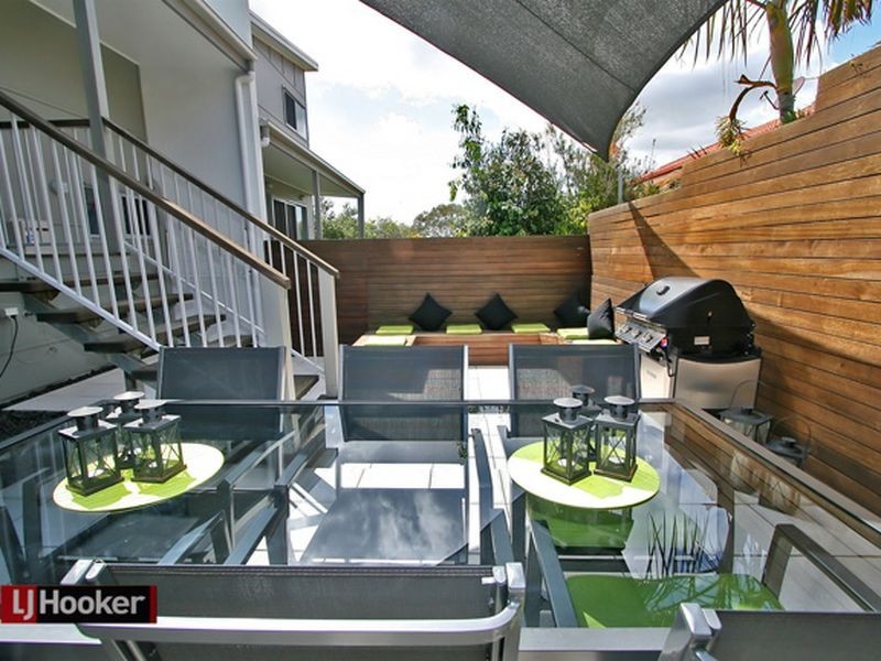 24 Bouchard St, Chermside QLD 4032