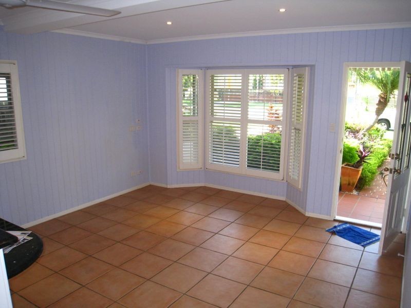 41 Kate Street, Shorncliffe QLD 4017