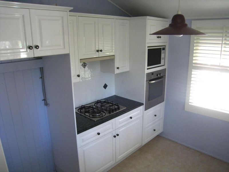 41 Kate Street, Shorncliffe QLD 4017