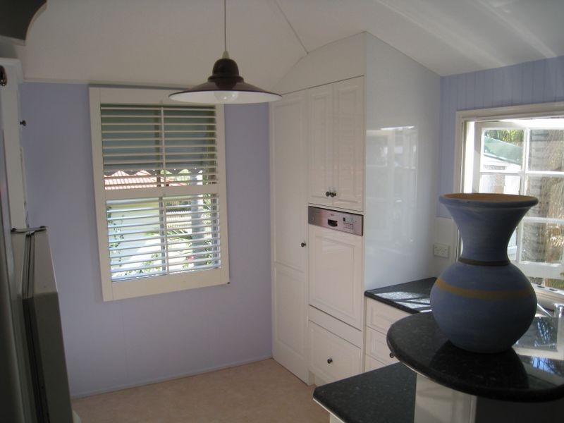 41 Kate Street, Shorncliffe QLD 4017