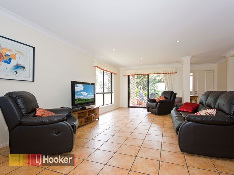 76 Eagle Terrace, Sandgate QLD 4017