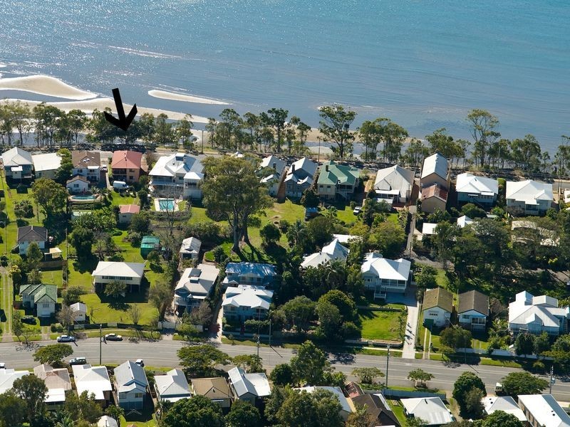 76 Eagle Terrace, Sandgate QLD 4017