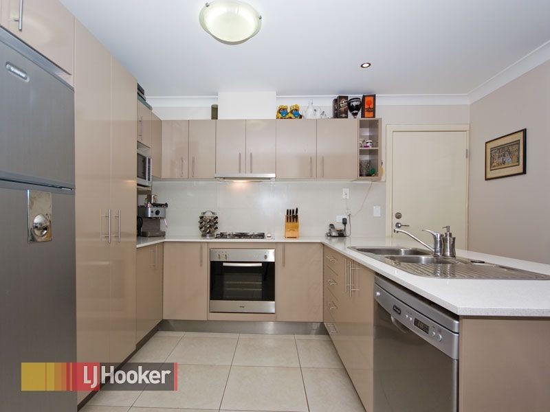 2/15 Cowan Street, Chermside QLD 4032