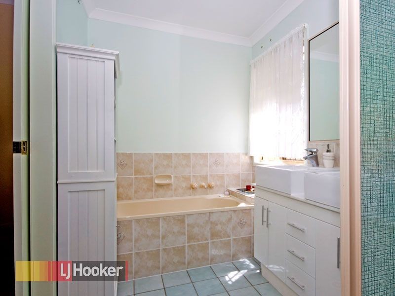 9 Turquoise Place, Wavell Heights QLD 4012