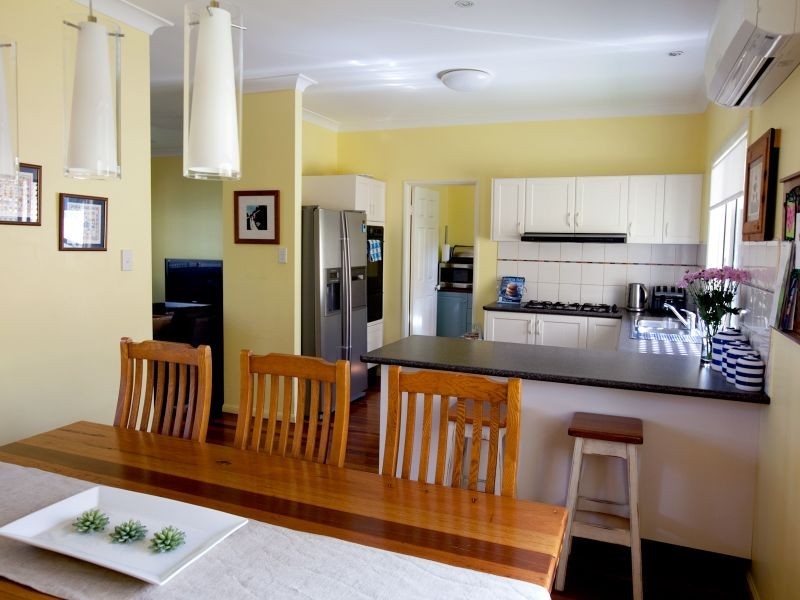 58 Griffith Street, Sandgate QLD 4017