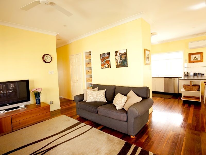 58 Griffith Street, Sandgate QLD 4017