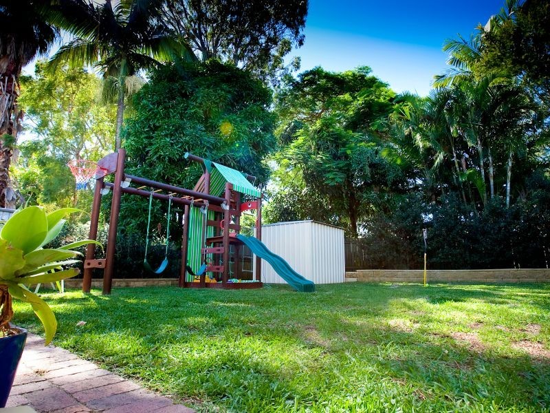 58 Griffith Street, Sandgate QLD 4017