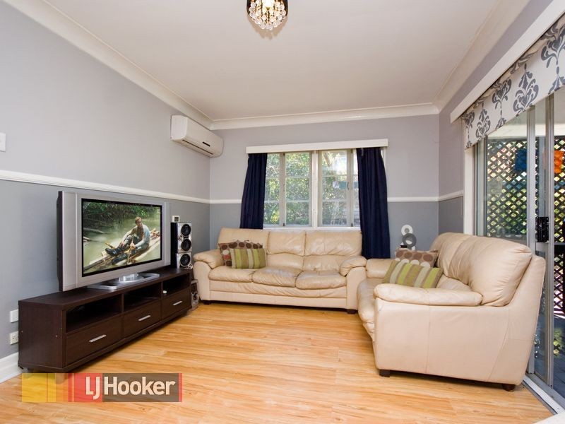 14 Chigwell Street, Wavell Heights QLD 4012
