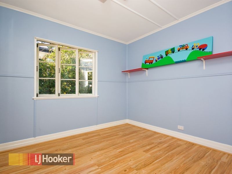 14 Chigwell Street, Wavell Heights QLD 4012