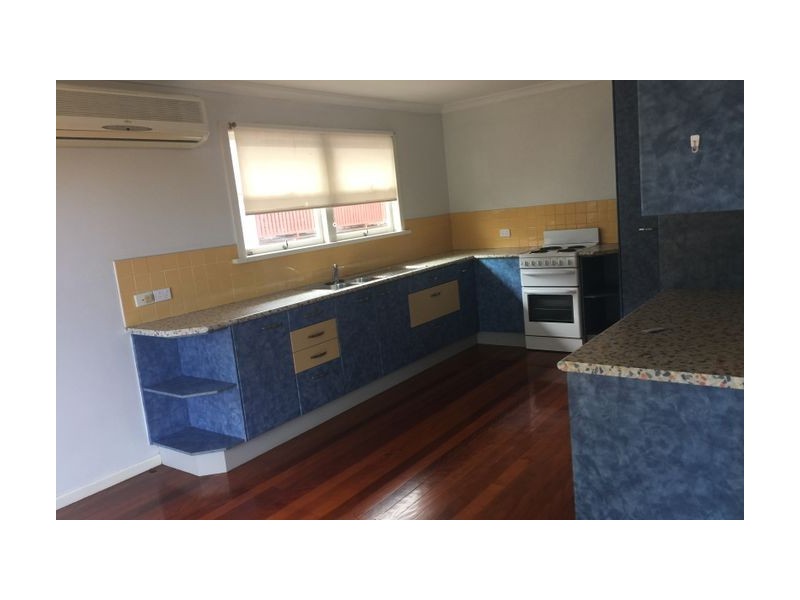 15 Caronga Street, Wavell Heights QLD 4012