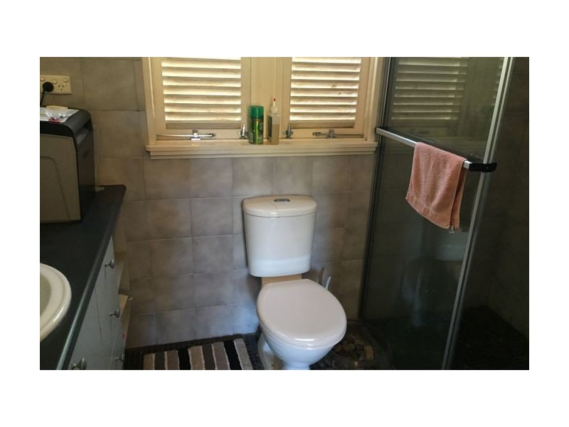 15 Caronga Street, Wavell Heights QLD 4012
