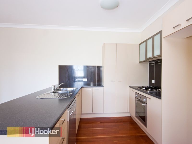 2/24 Latham Street, Chermside QLD 4032