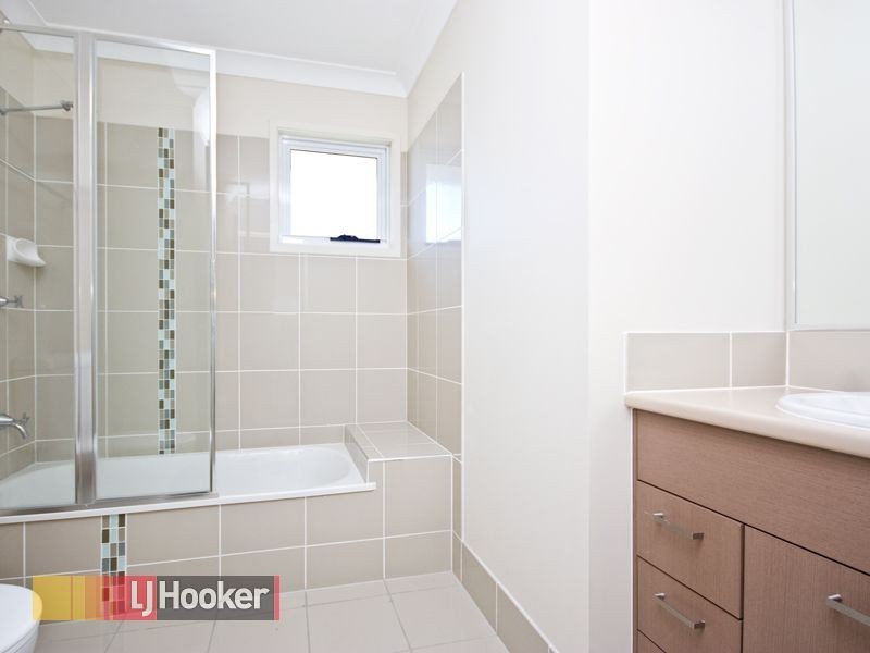 2/24 Latham Street, Chermside QLD 4032