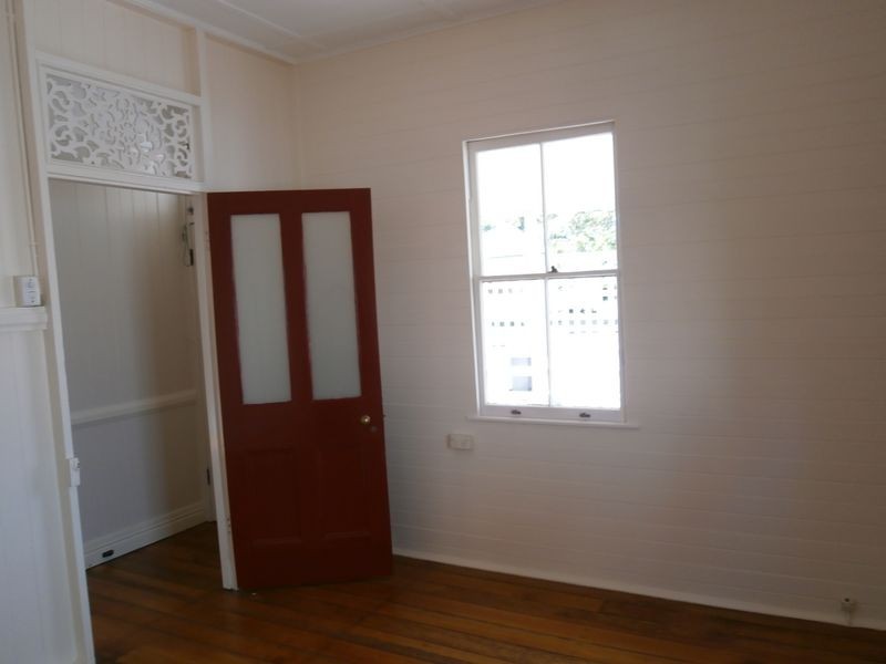 34 Grove Street, Albion QLD 4010