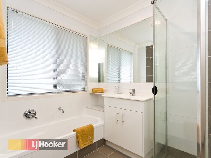 8 Watcombe Street, Wavell Heights QLD 4012