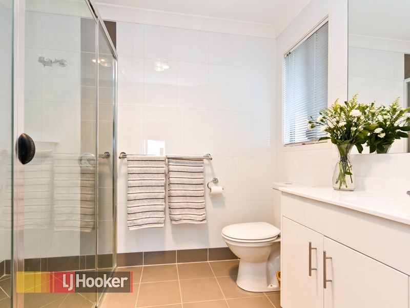 8 Watcombe Street, Wavell Heights QLD 4012