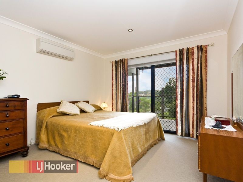 8 Watcombe Street, Wavell Heights QLD 4012