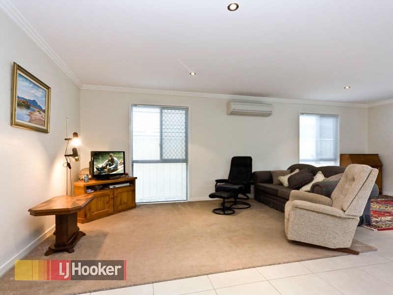8 Watcombe Street, Wavell Heights QLD 4012