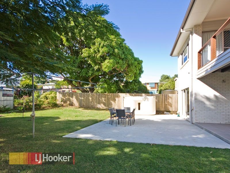 111 Alexandra Street, Sandgate QLD 4017